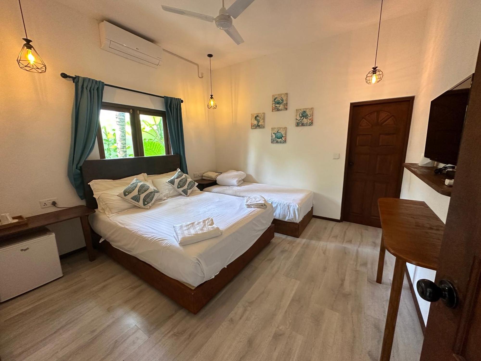Aqua Oasis Hotel Thoddoo Kültér fotó